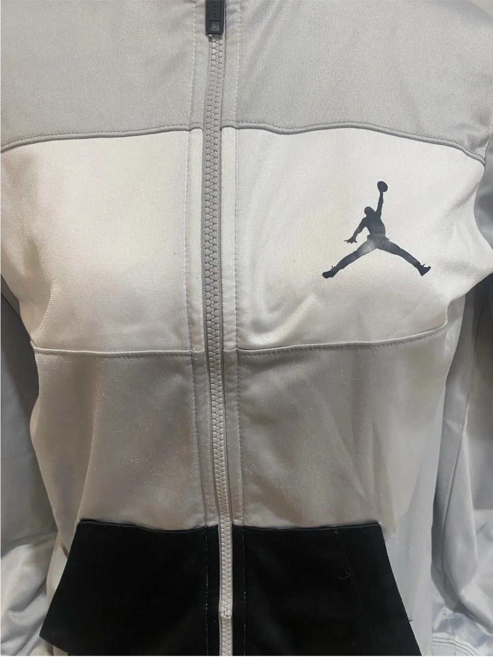 NIKE AIR JORDAN JUMPMAN BOY'S LOGO TRACK JACKET SIZE XLARGE  12-13 955475